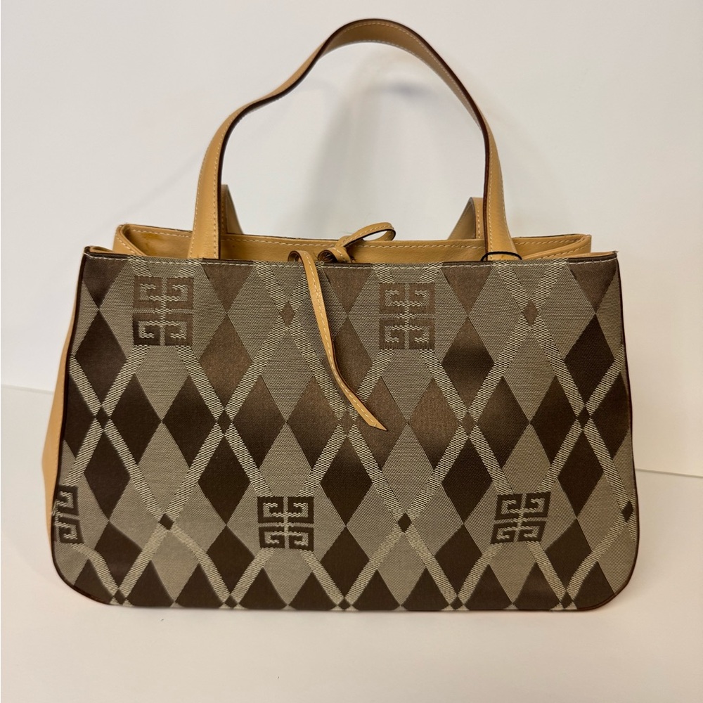 Givenchy Medium G-Tote bag